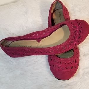 Adrienne vittadini pink flats